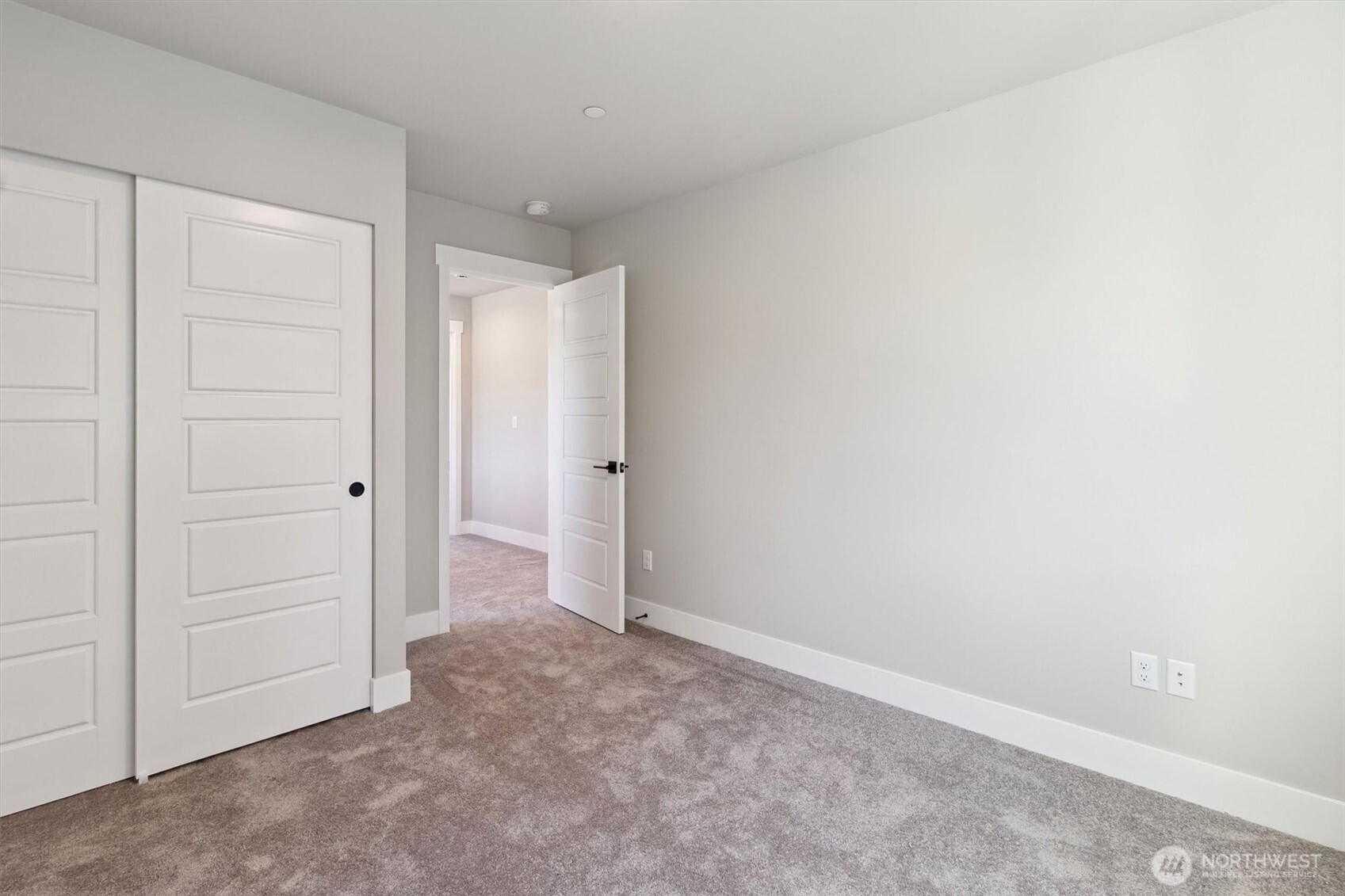 17825 Wallingford Avenue North, Unit A Shoreline, WA 98133 - Photo 32 of 38