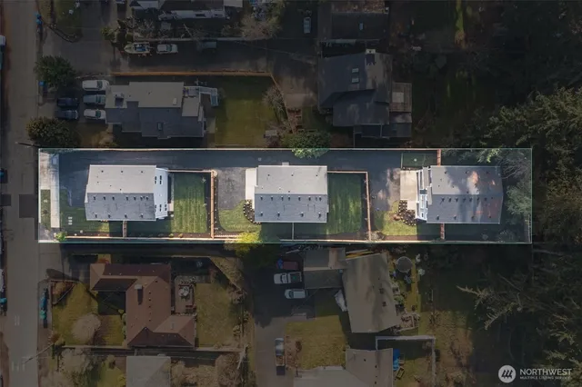 $1,249,999 | 17825 Wallingford Avenue North, Unit A, Shoreline, WA 98133