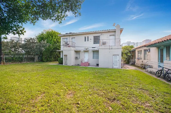 $1,500 | 825 Alton Road, Unit 2, Miami Beach, FL 33139