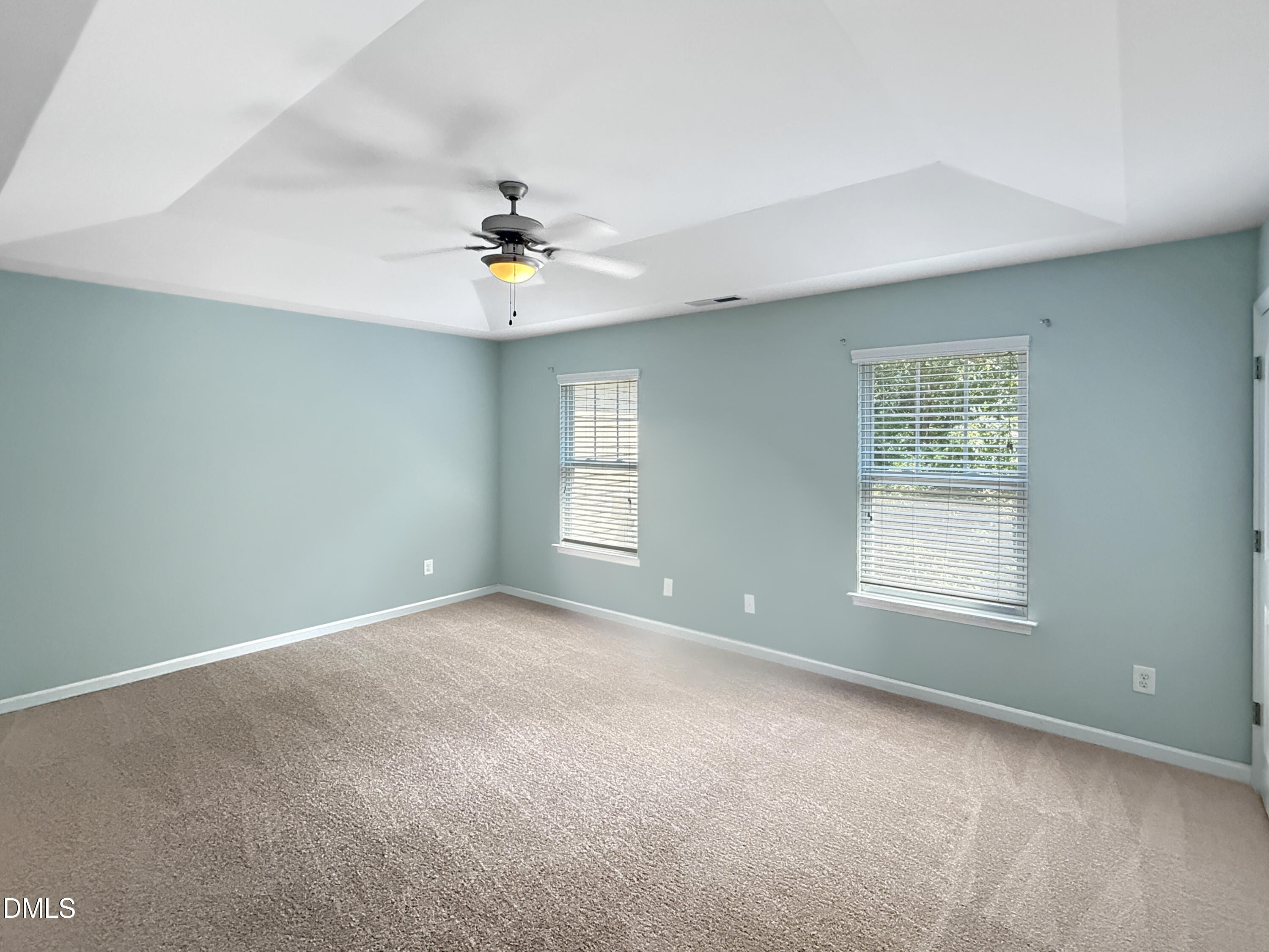 2449 Memory Ridge Drive Raleigh, NC 27606 - Photo 8 of 25 93348aff20c609b094f824a46687c14dea9f8230