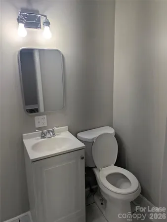 $1,600 | 806 North Woodland Drive, Lancaster, SC 29720