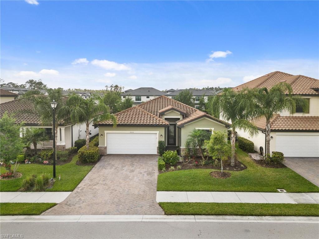 4224 Raffia Palm Circle Naples, FL 34119 - Photo 38 of 50 Gallery Image 38