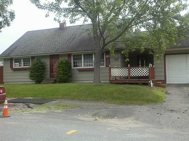 38 Winter Street Millinocket, ME 04462 - Photo 1 of 16 Exterior Front.