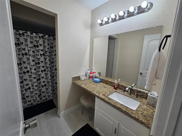 $4,000 | 12334 Misty Laurel Drive, Houston, TX 77067