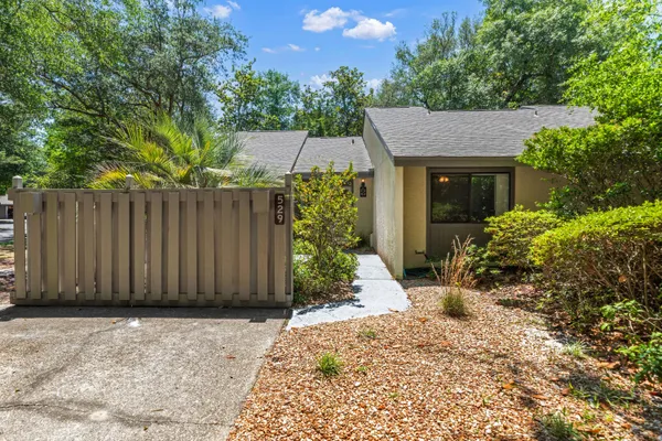 $259,000 | 1000 Bay Drive, Unit 529, Niceville, FL 32578