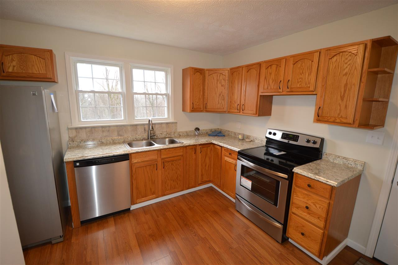 3550 Wolf Road Latonia, KY 41015 - Photo 3 of 30 Gallery Image 3