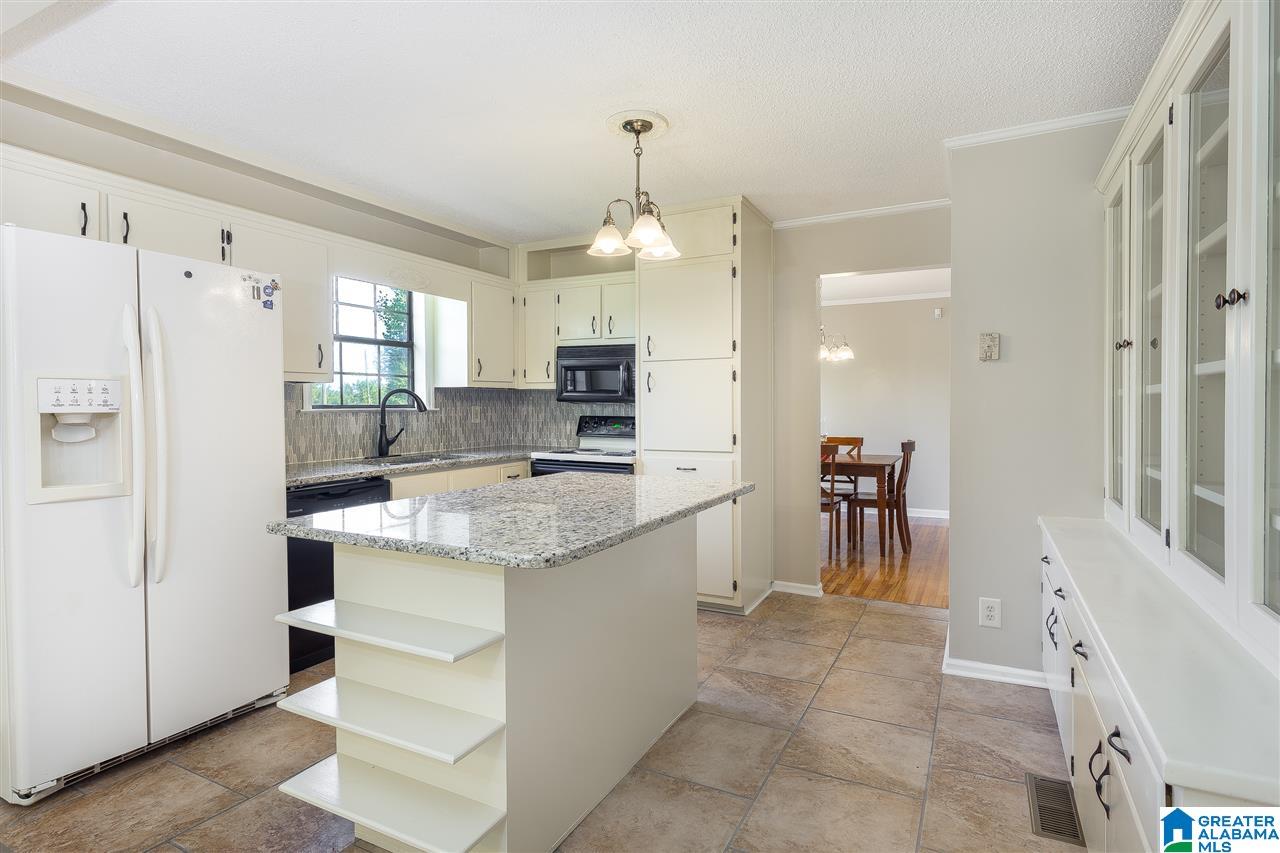 2335 Carl Jones Road Moody, AL 35004 - Photo 11 of 33