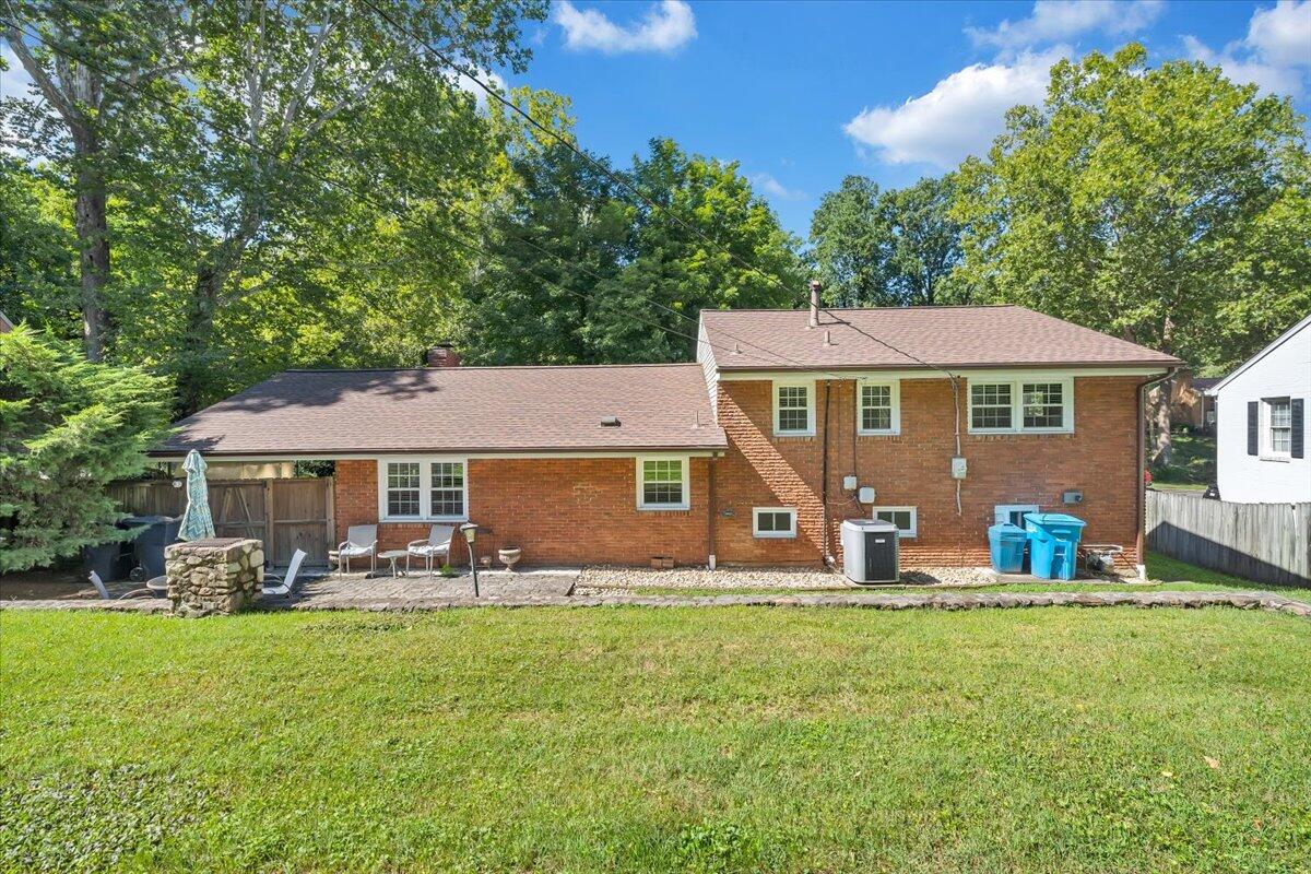 2736 Beverly Boulevard Southwest Roanoke, VA 24015 - Photo 8 of 41 a front view of house with yard and outdoor seating