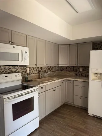 $2,500 | 5460 Southwest 38th Court, West Park, FL 33023