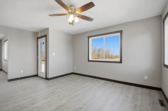 $559,000 | 1801 13th Avenue Northeast, Austin, MN 55912