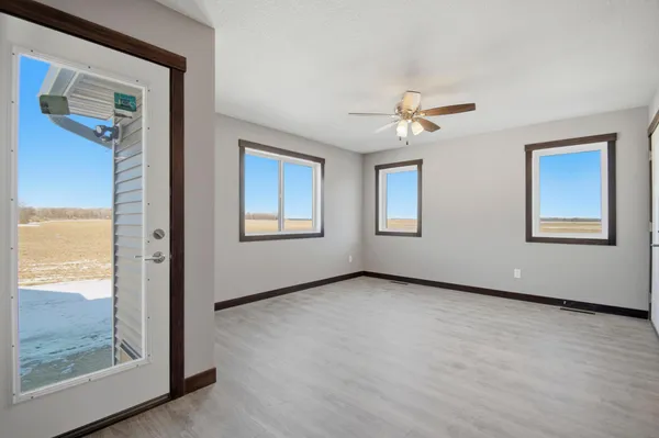 $559,000 | 1801 13th Avenue Northeast, Austin, MN 55912