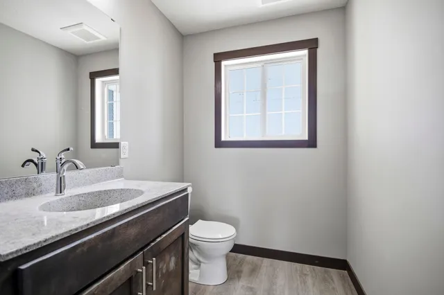 $559,000 | 1801 13th Avenue Northeast, Austin, MN 55912