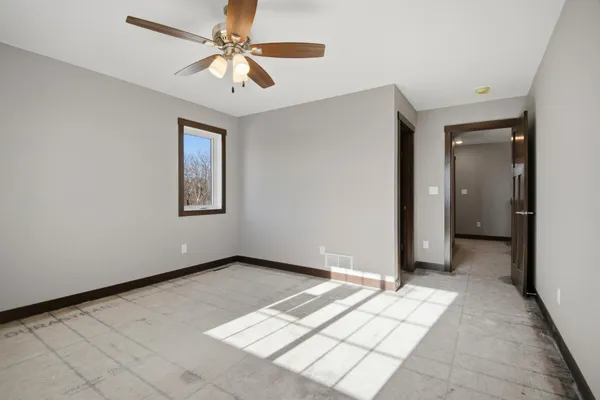 $559,000 | 1801 13th Avenue Northeast, Austin, MN 55912