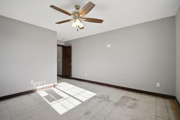 $559,000 | 1801 13th Avenue Northeast, Austin, MN 55912