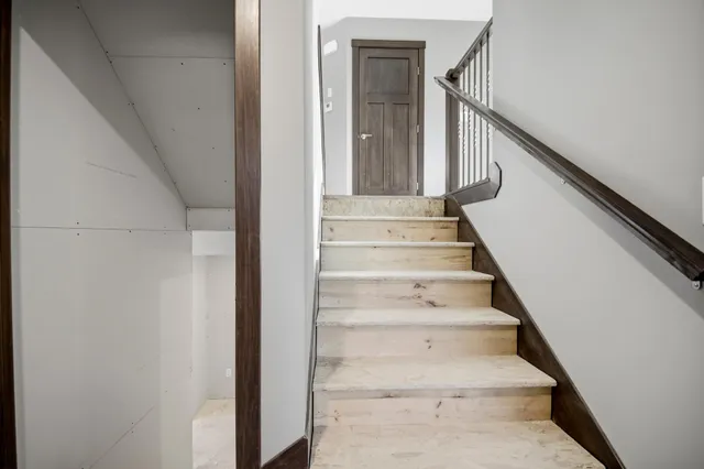 $559,000 | 1801 13th Avenue Northeast, Austin, MN 55912