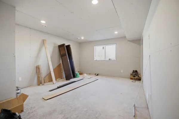 $559,000 | 1801 13th Avenue Northeast, Austin, MN 55912