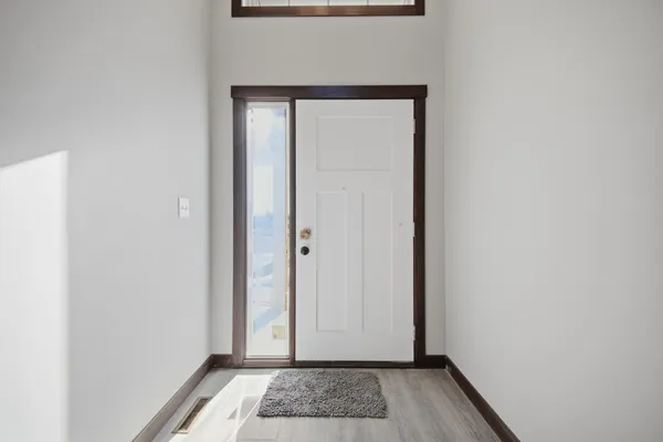 $559,000 | 1801 13th Avenue Northeast, Austin, MN 55912