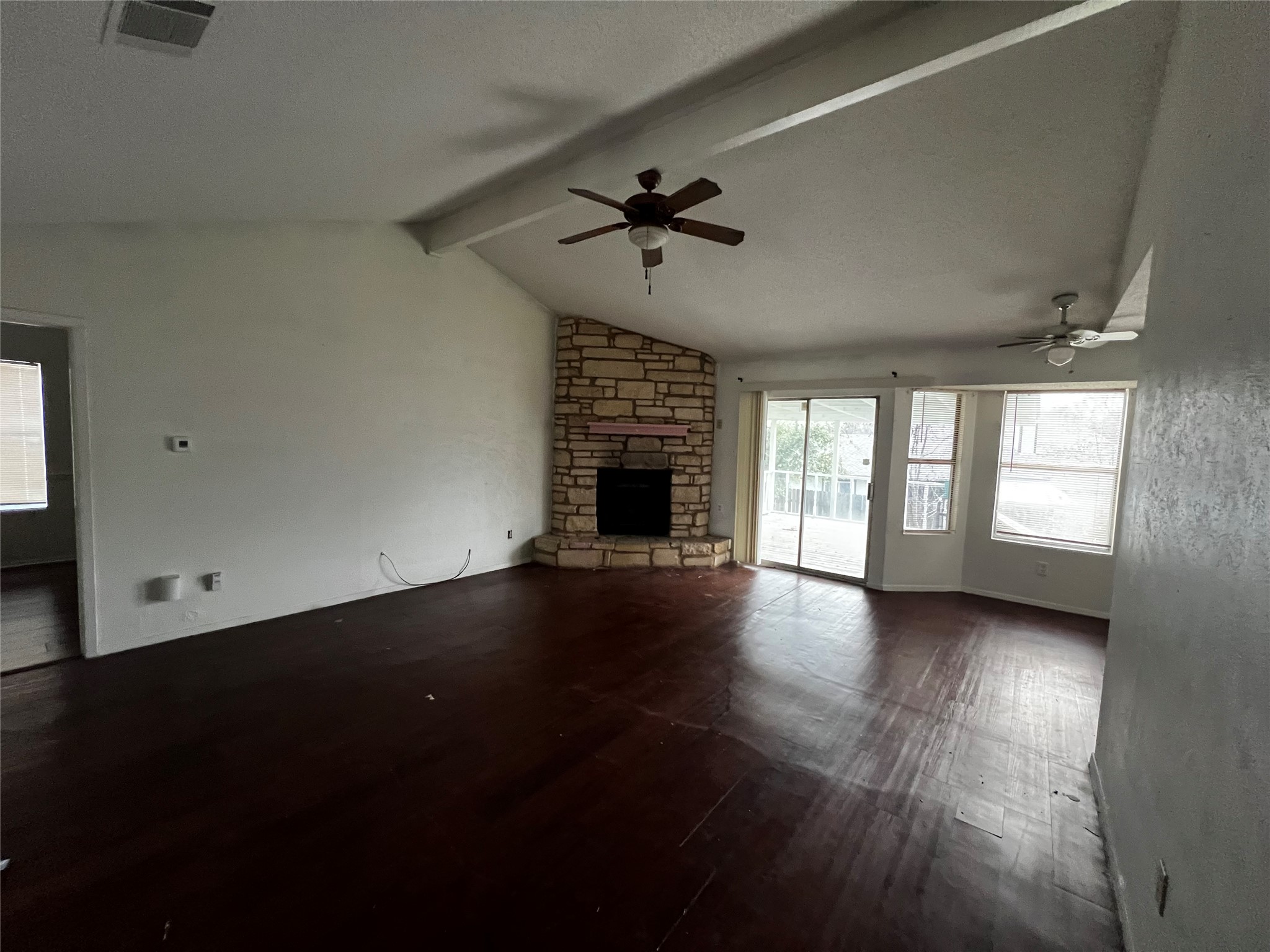 5507 Fence Row Austin, TX 78744 - Photo 3 of 15