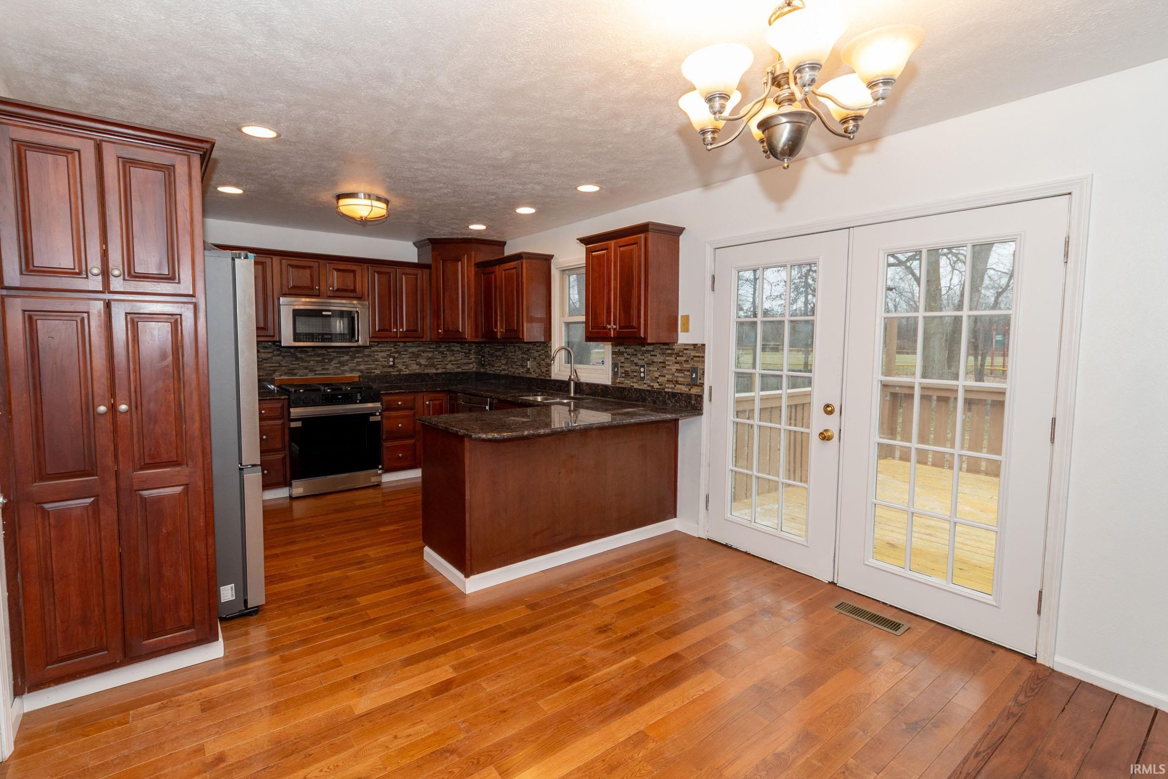 53134 Old Farm Road Elkhart, IN 46514 - Photo 26 of 34