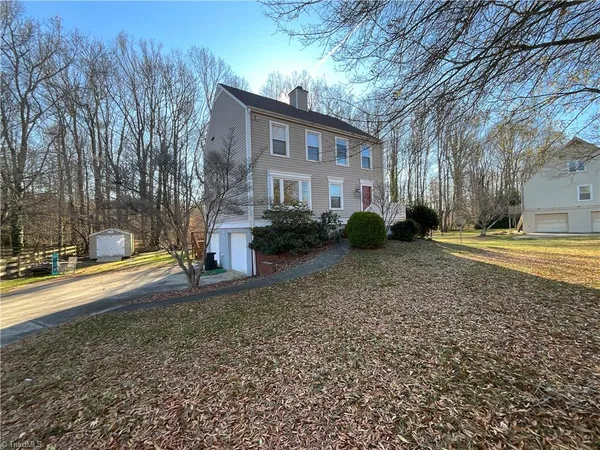 $1,895 | 5716 Spice Meadow Lane, Winston-Salem, NC 27106