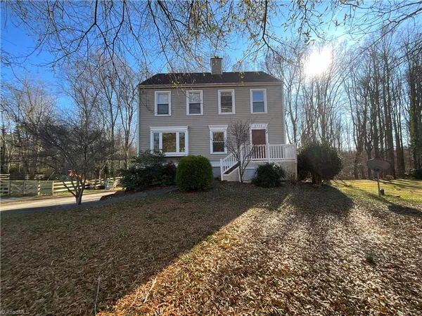$1,895 | 5716 Spice Meadow Lane, Winston-Salem, NC 27106