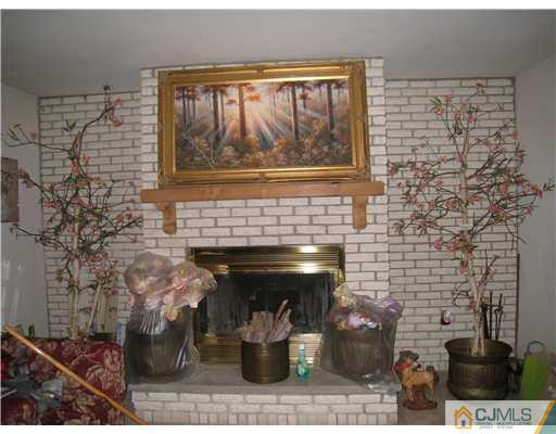 39 Poplar Road Piscataway, NJ 08854 - Photo 22 of 25 Gallery Image 22