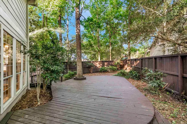 $450,000 | 76 South Piper Trace, The Woodlands, TX 77381