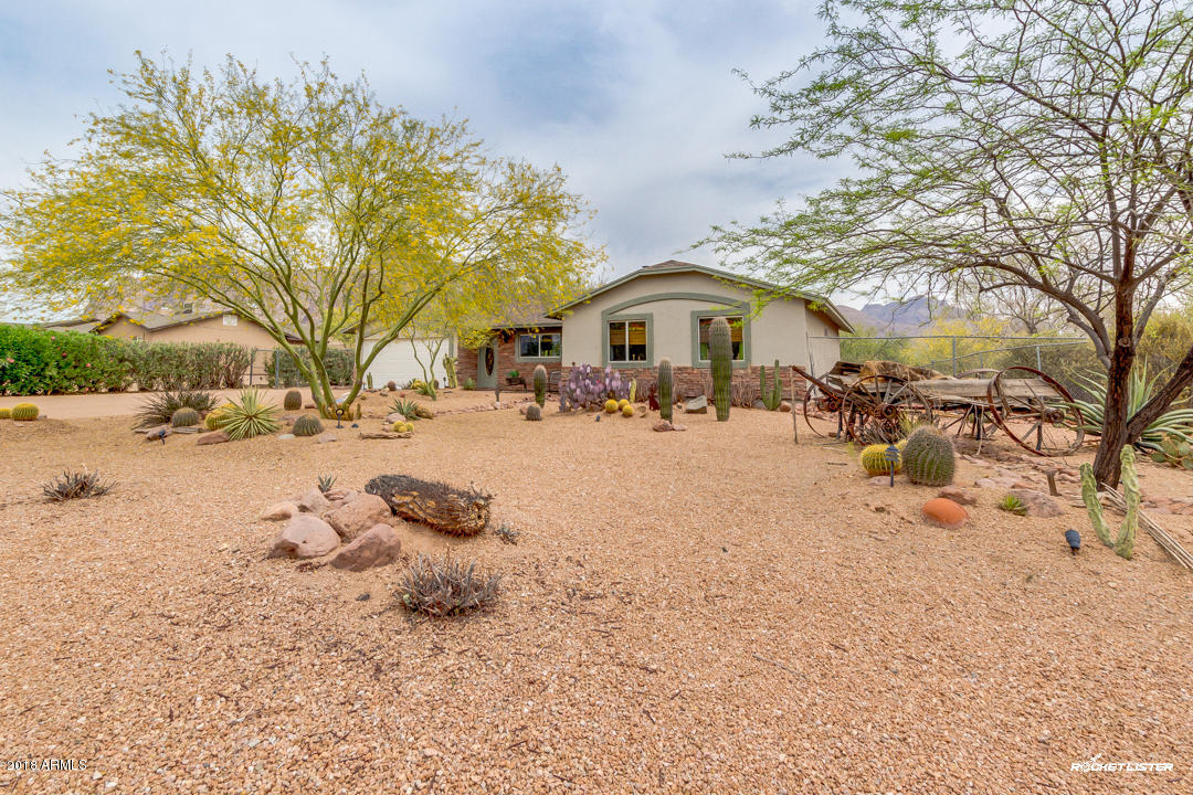 603 South Prospectors Road Apache Junction, AZ 85119 - Photo 3 of 34 03-Prospectors