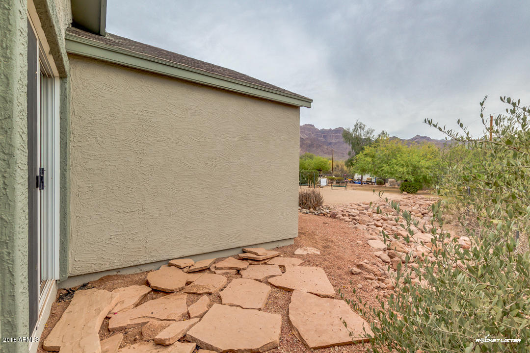 603 South Prospectors Road Apache Junction, AZ 85119 - Photo 32 of 34 32-Prospectors