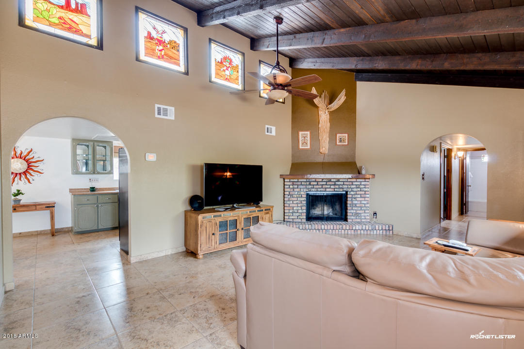 603 South Prospectors Road Apache Junction, AZ 85119 - Photo 5 of 34 05-Prospectors