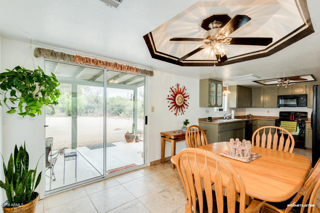 603 South Prospectors Road Apache Junction, AZ 85119 - Photo 8 of 34 08-Prospectors