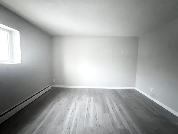 $2,250 | 23 Westgate Road, Unit 4, Boston, MA 02467