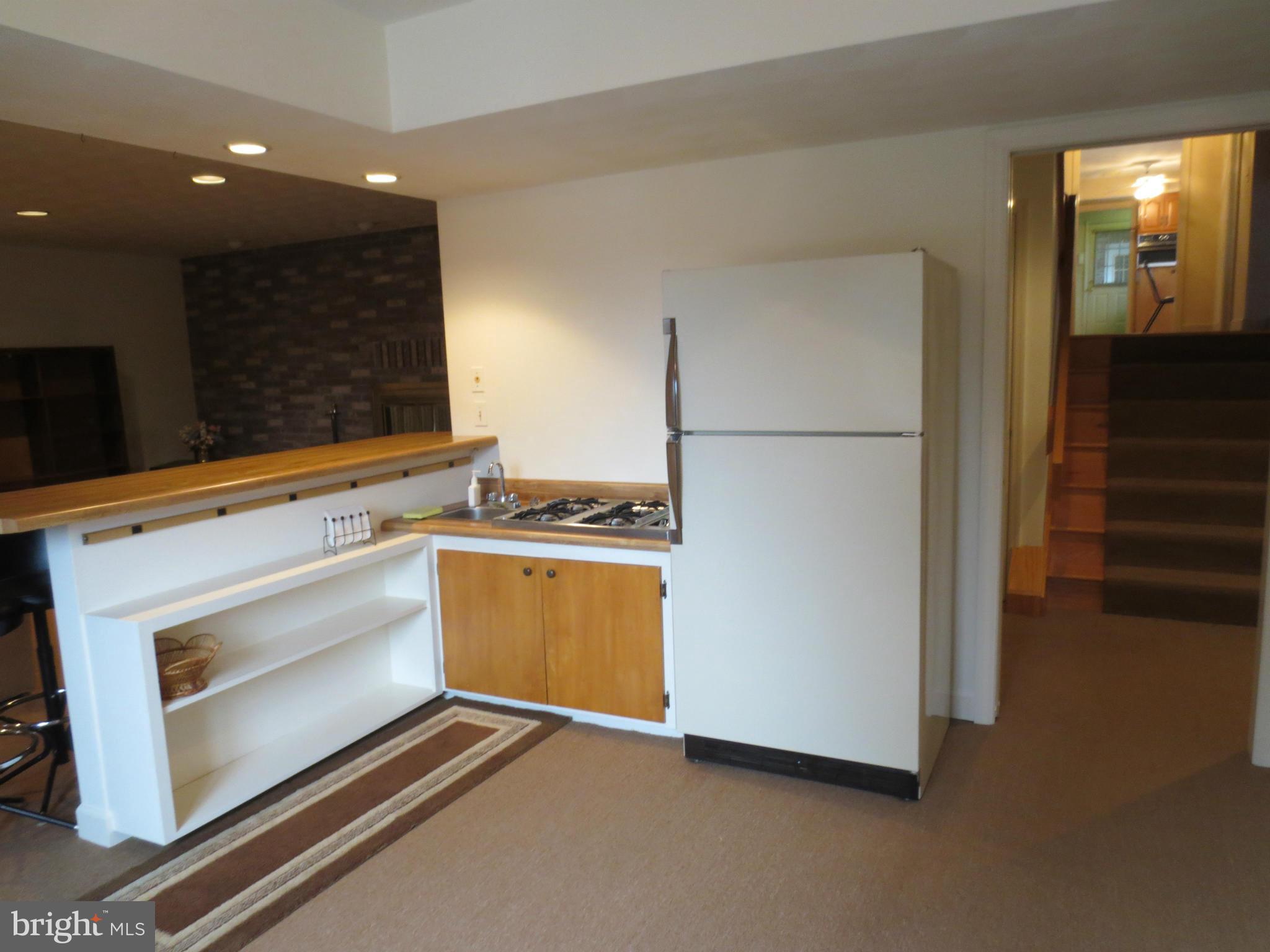 1512 Rolling Road Bel Air, MD 21014 - Photo 20 of 30 Family Room with wet bar, gas cook top, refrig