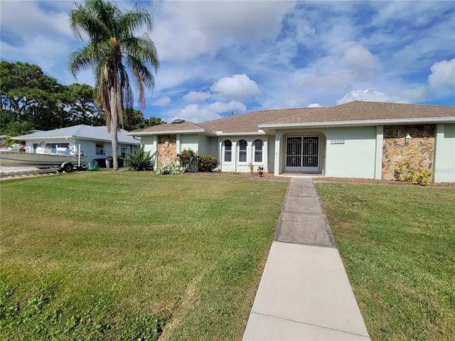 $3,300 | 9400 New Martinsville Avenue, Englewood, FL 34224