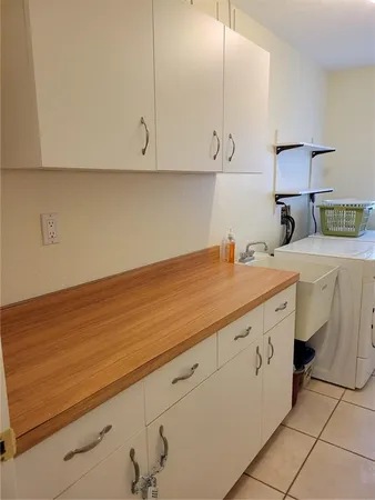 $3,300 | 9400 New Martinsville Avenue, Englewood, FL 34224