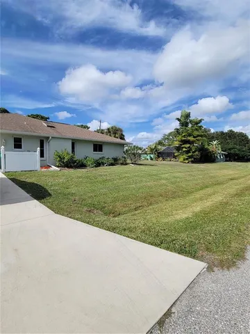 $3,300 | 9400 New Martinsville Avenue, Englewood, FL 34224