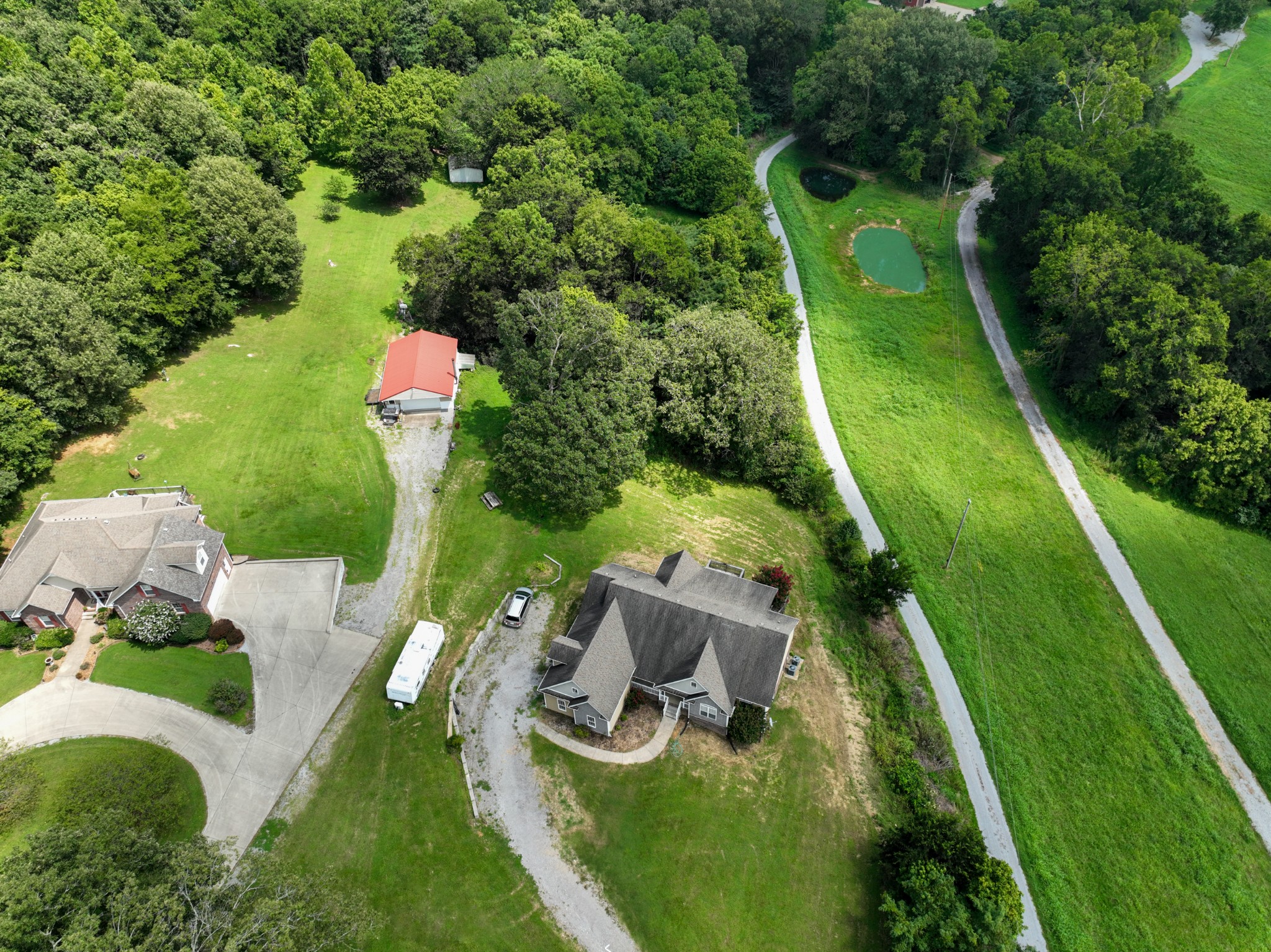 2420 Dunbar Road Woodlawn, TN 37191 - Photo 4 of 54 Gallery Image 4
