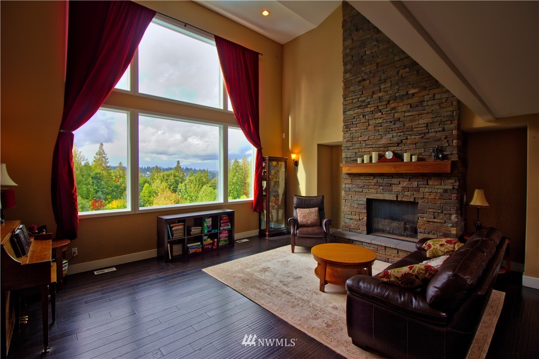 14326 Nevers Road Snohomish, WA 98290 - Photo 3 of 19 Gallery Image 3