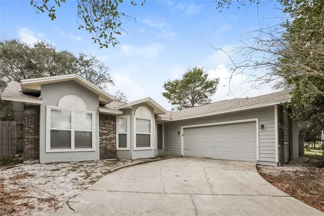 $2,045 | 549 Antelope Drive, Deltona, FL 32725