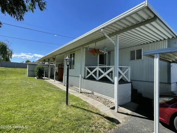$47,500 | 8301 Tieton Drive, Unit 43, Yakima, WA 98908