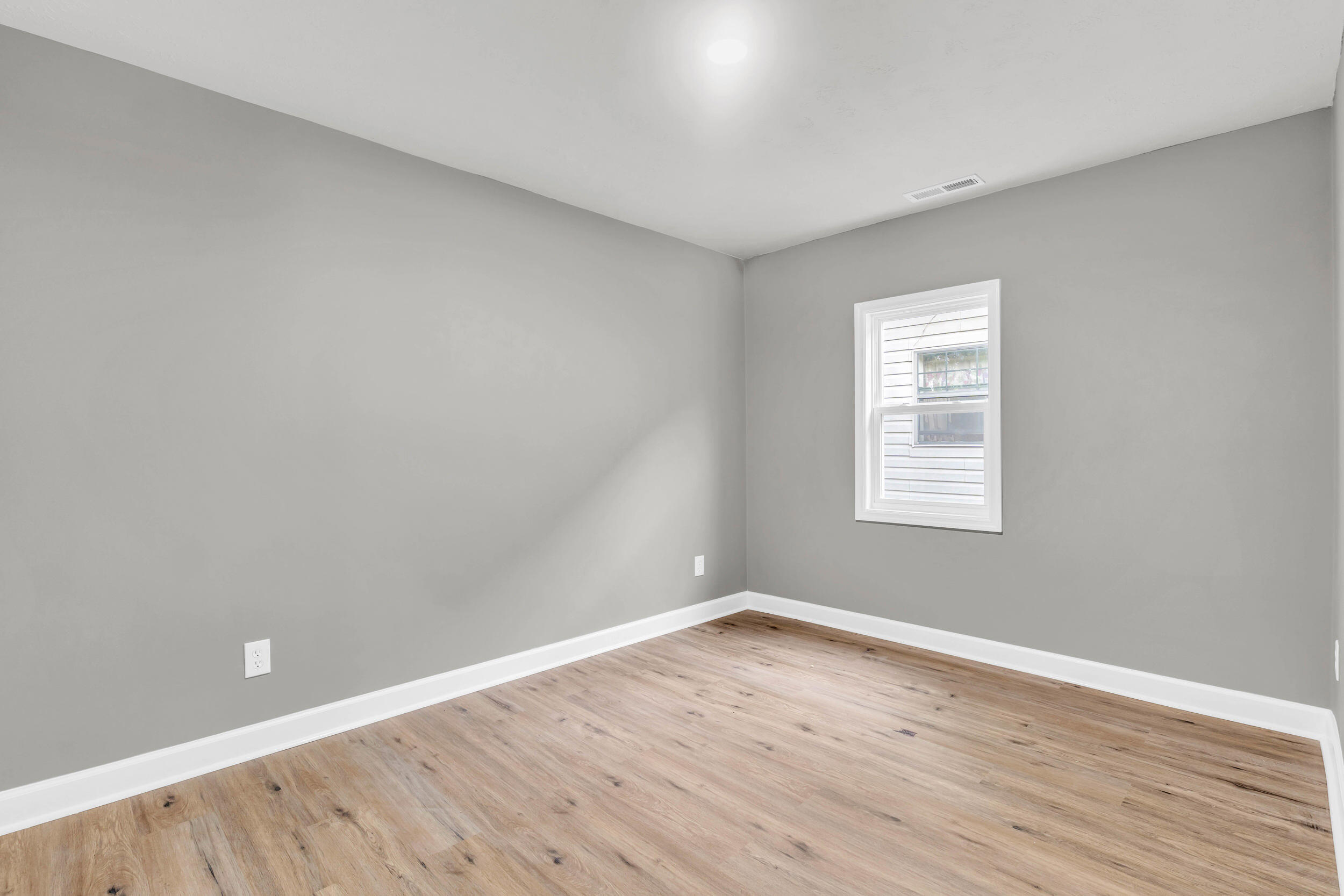 1904 Sharp Street Chattanooga, TN 37404 - Photo 16 of 20 16_1904 sharp st-17