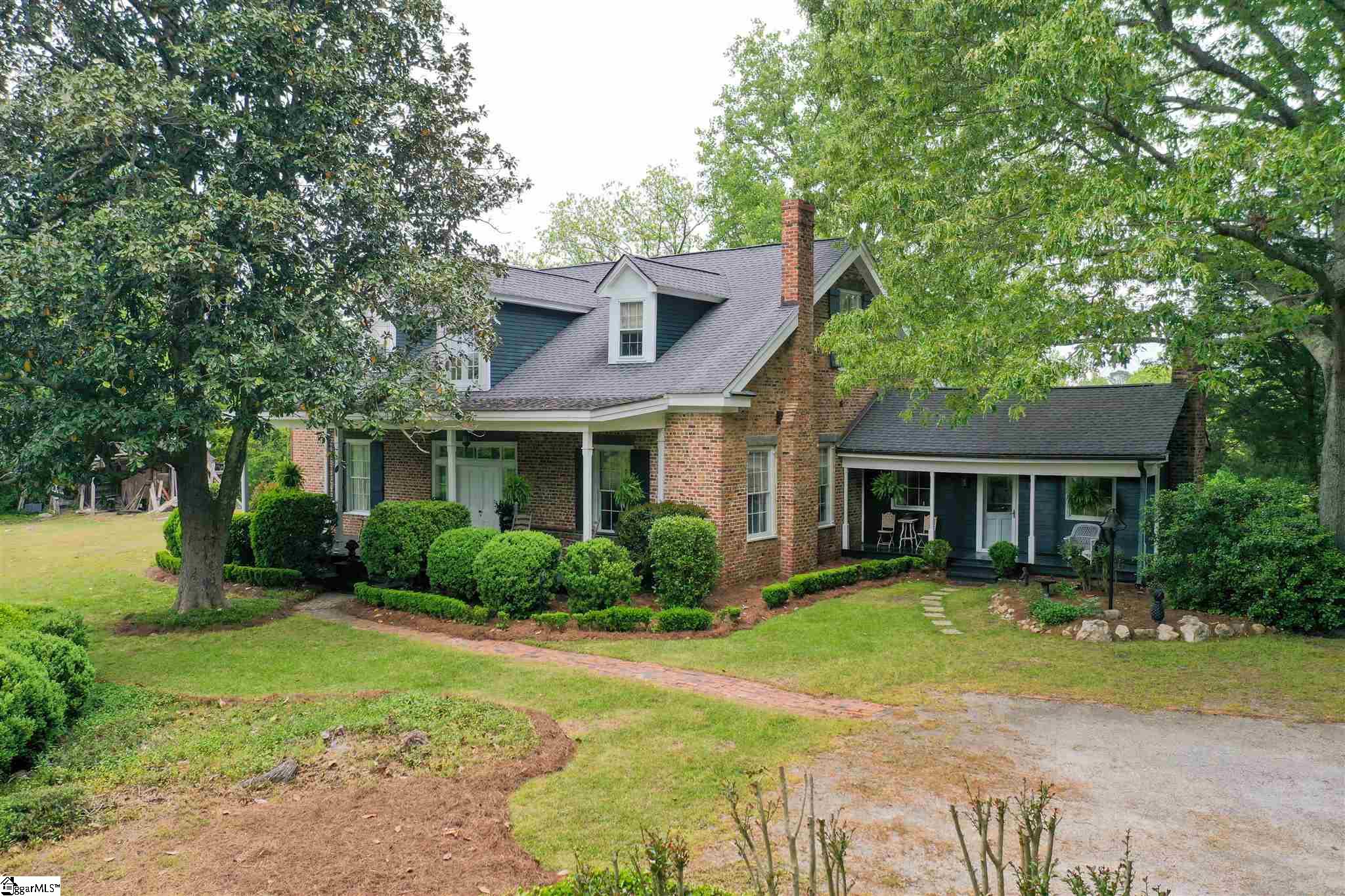 122 Daniel Road Hodges, SC 29653 - Photo 2 of 29
