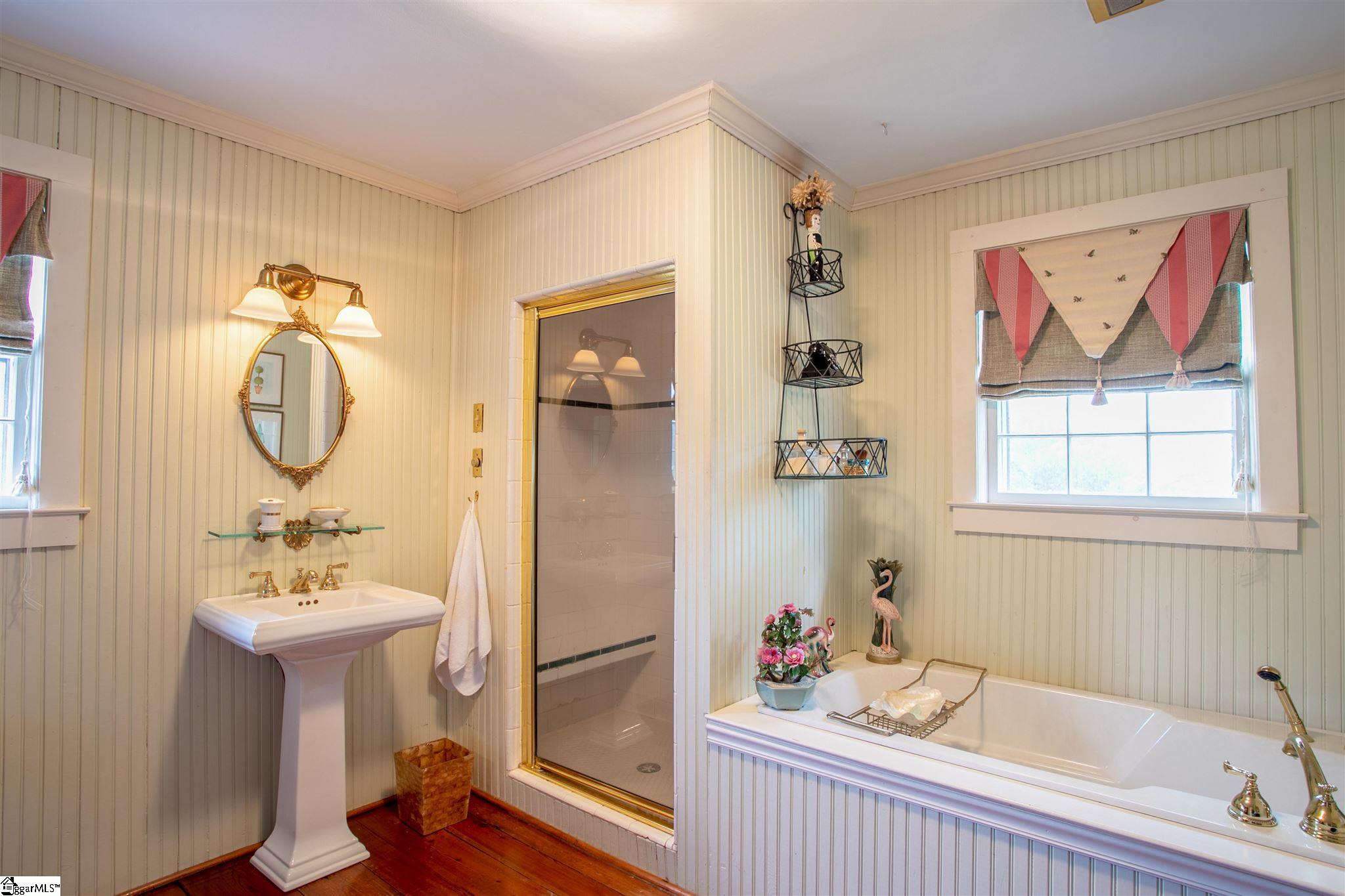 122 Daniel Road Hodges, SC 29653 - Photo 11 of 29