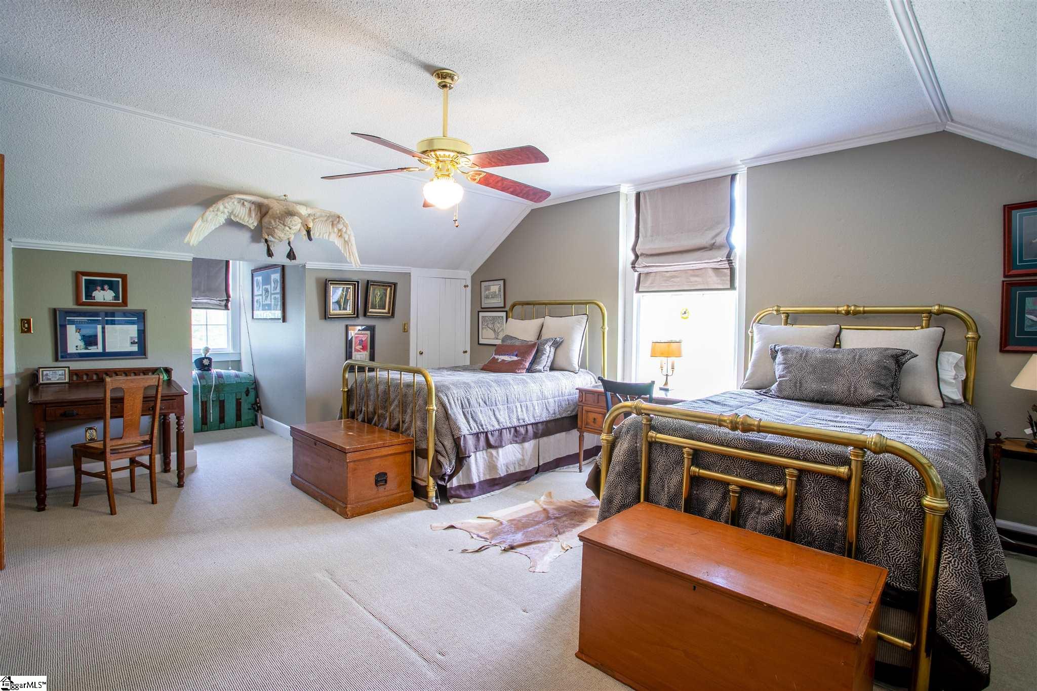 122 Daniel Road Hodges, SC 29653 - Photo 21 of 29 Upstairs bedroom 2