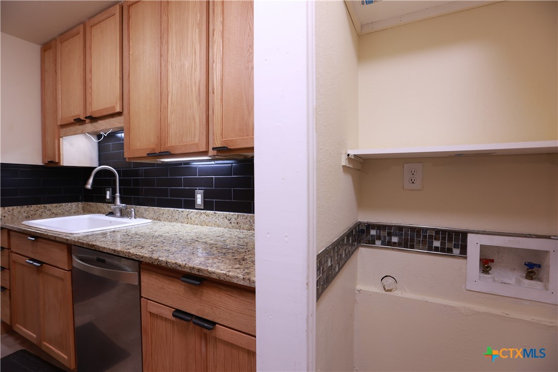 2706 Bowie Trail Temple, TX 76502 - Photo 12 of 25 a view of a sink