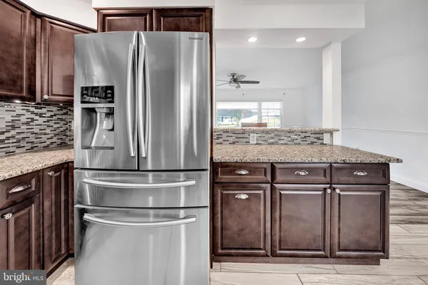 $465,000 | 6 Unity Turn, Levittown, PA 19056