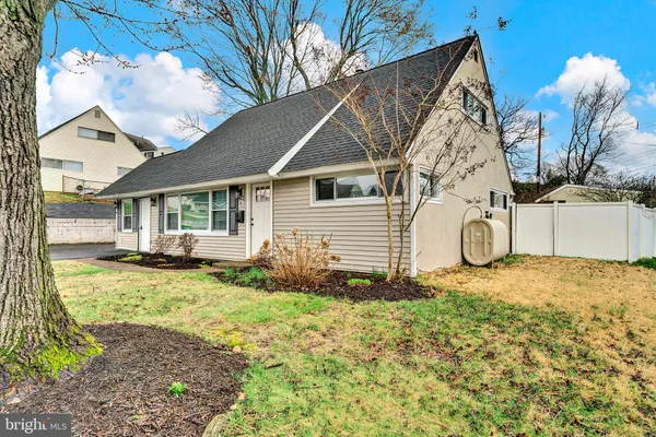 $465,000 | 6 Unity Turn, Levittown, PA 19056