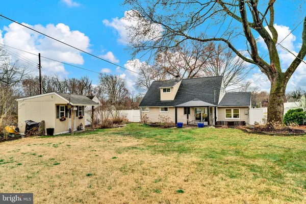 $465,000 | 6 Unity Turn, Levittown, PA 19056