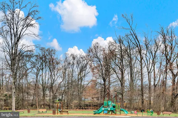 $465,000 | 6 Unity Turn, Levittown, PA 19056