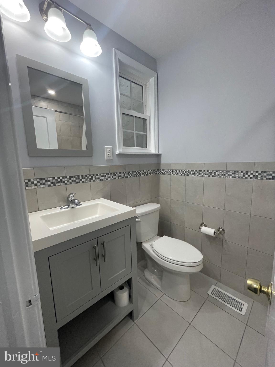 20 Greenhill Road, Unit B Media, PA 19063 - Photo 17 of 22 Bathroom